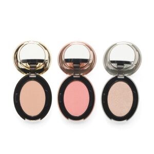 Complexion nwt Cushion Trio bronzer blush highlighter